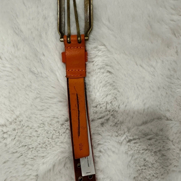 Free People Belt Rush Hour Grommet Belt Orange Leather Slim Grommet
Belt S/M - Picture 7 of 9